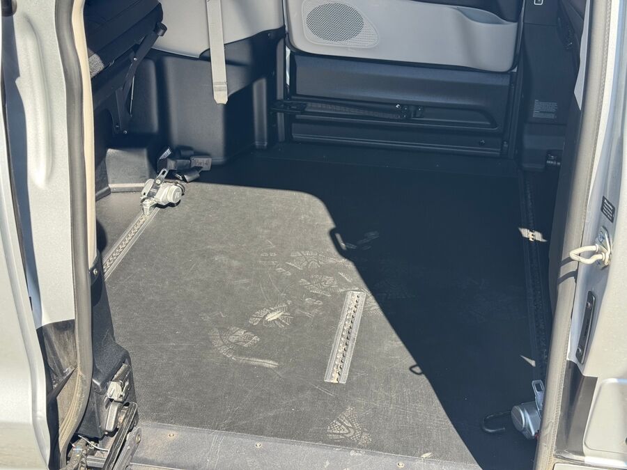 2024 Chrysler Pacifica Touring L - Photo 18