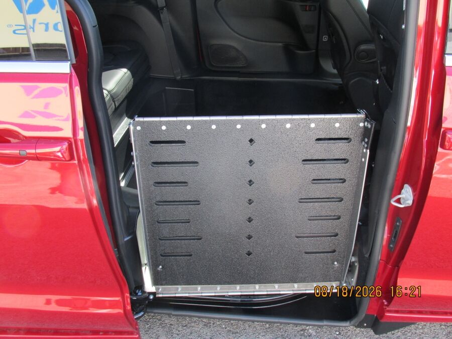 2026 Chrysler Pacifica Select - Photo 14