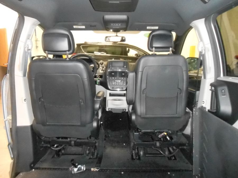 2017 Dodge Grand Caravan SXT - Photo 16