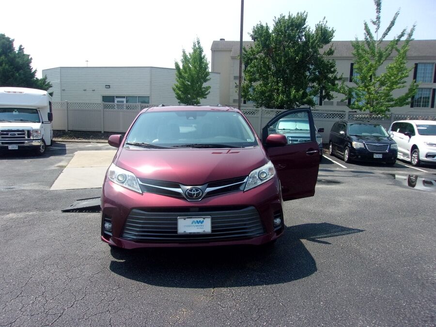 2019 Toyota Sienna