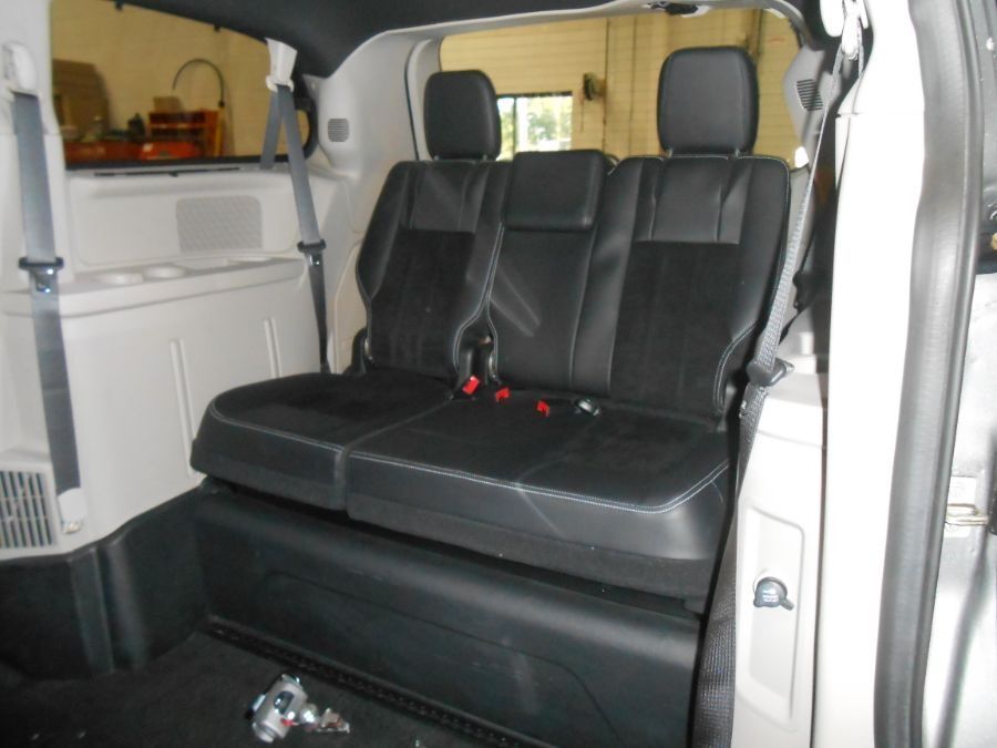 2017 Dodge Grand Caravan SXT - Photo 11