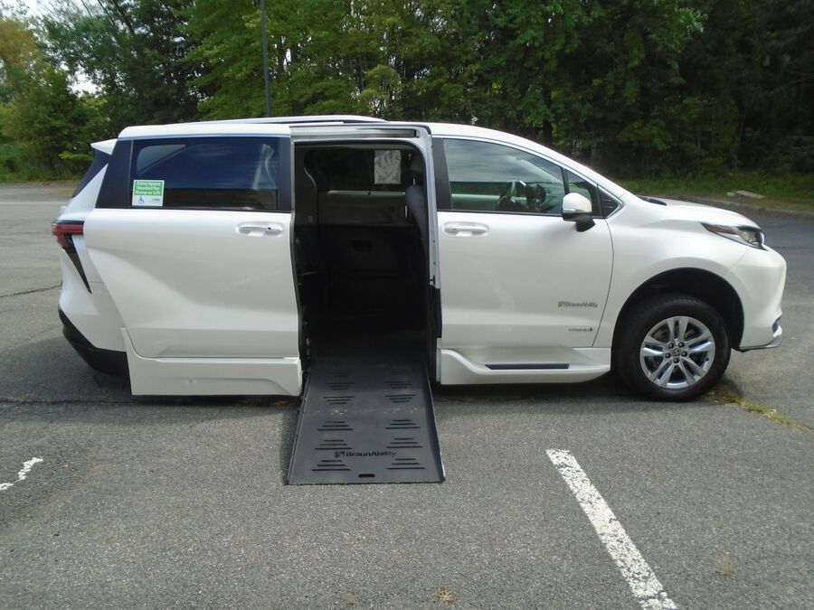 2021 Toyota Sienna