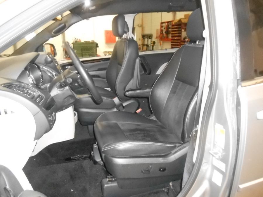 2017 Dodge Grand Caravan SXT - Photo 10