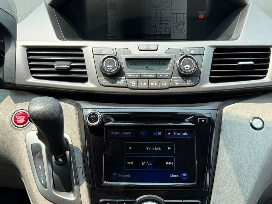 2016 Honda Odyssey EX-L - Photo 15