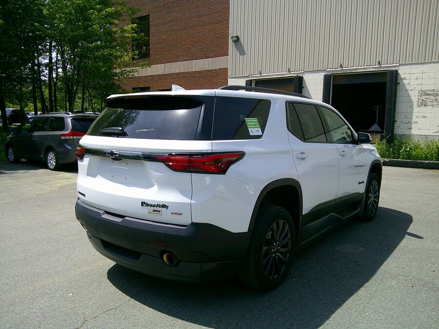 2023 Chevrolet Traverse RS - Photo 10